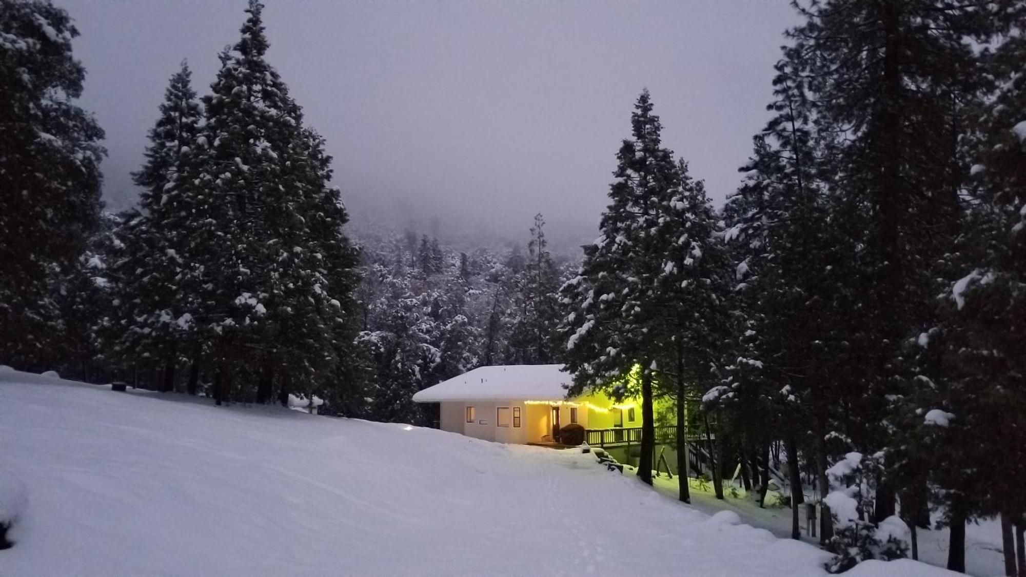 Holiday home Starlink Yosemite Mountain Retreat